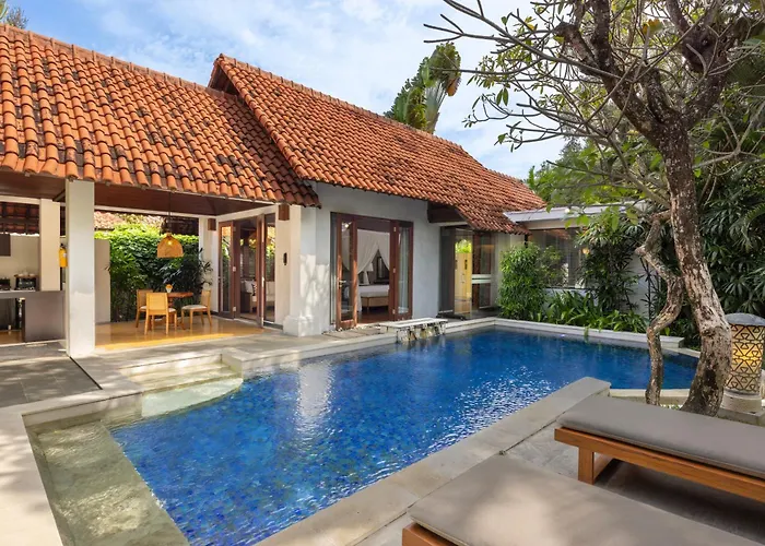 Alaya Dedaun Kuta Villa Legian 